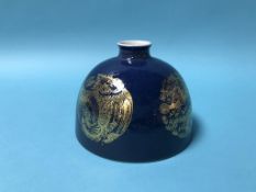 A Chinese brush pot on a blue ground, decorated with gilt dragons, 9.5cm high, 12.5cm diameter