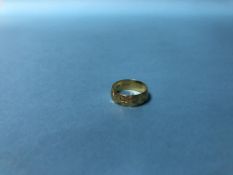 A 22ct gold ring, 5.4g