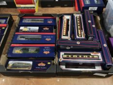 Five Bachmann 00 gauge boxed locomotives and a tray of assorted Bachmann rolling stock