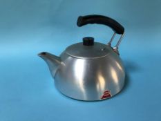 An Agaluxe kettle