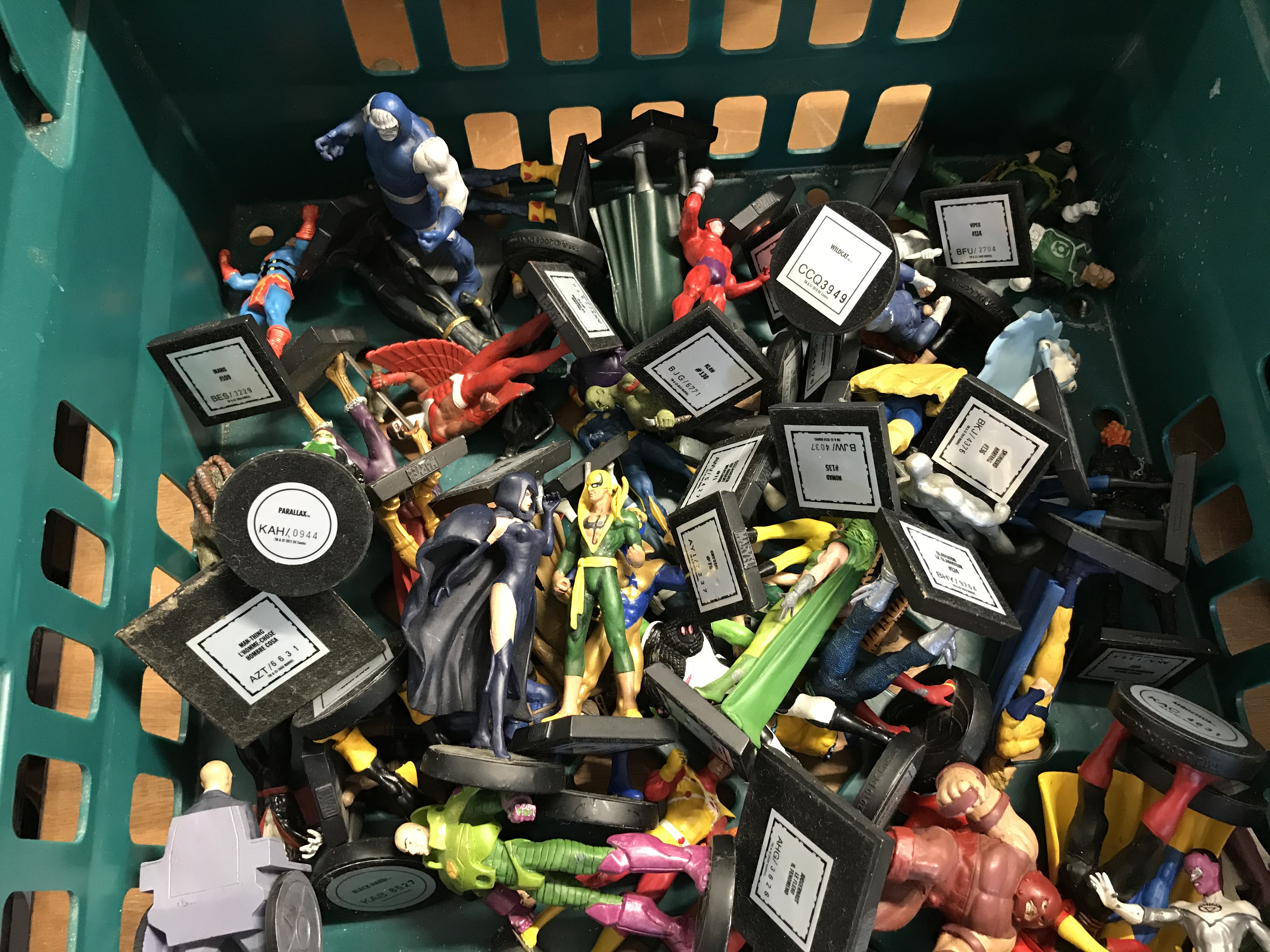 A large collection of Eaglemoss Marvel and DC die cast figures - Image 3 of 6