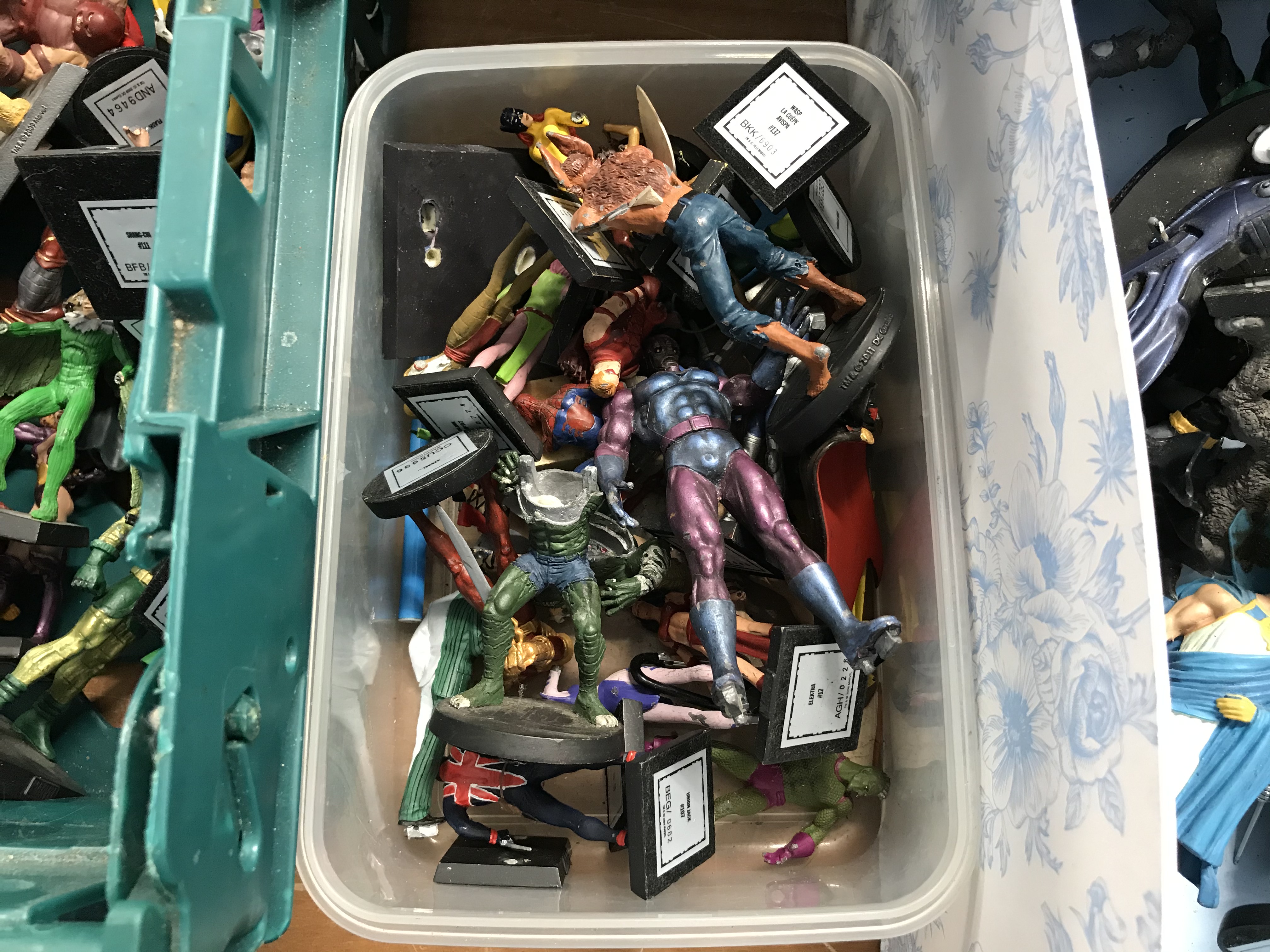 A large collection of Eaglemoss Marvel and DC die cast figures - Image 4 of 6