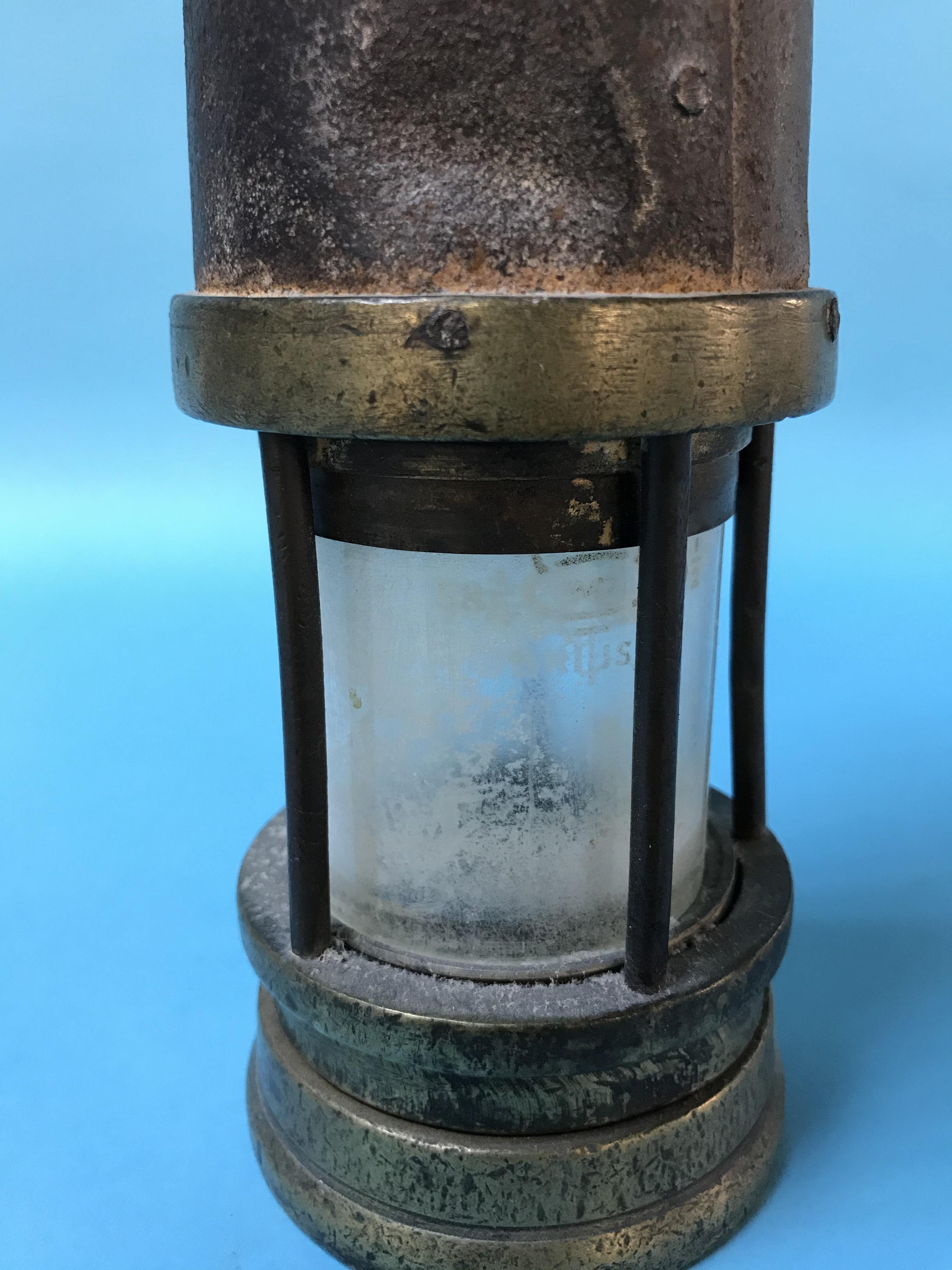 A Miner's lamp - Image 2 of 2