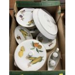 A quantity of Royal Worcester 'Evesham' china