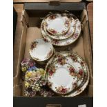 A quantity of Royal Albert Old Country Roses china