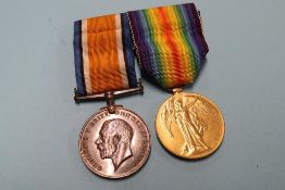 A World War I pair of medals to PTE J. Perry Boro R