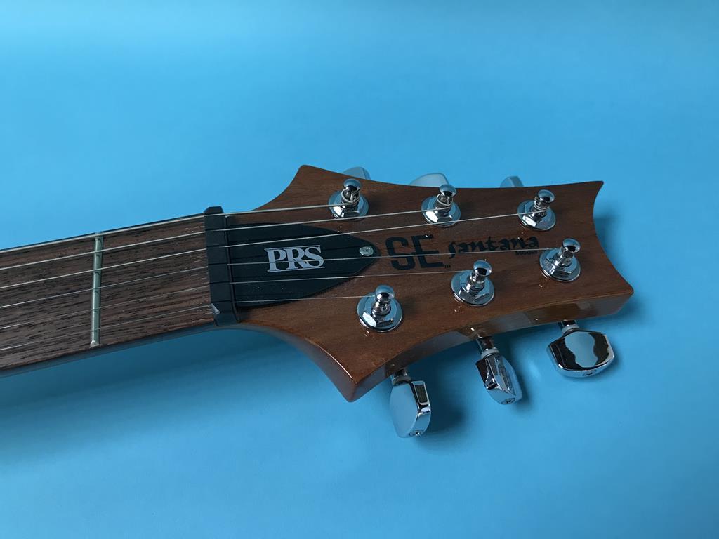 A PRS SE Santana electric guitar, model number K26791 and soft case - Image 4 of 7