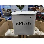 Enamel bread bin