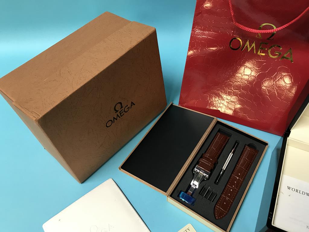 An Omega watch box and bag - Image 3 of 4