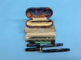 Fountain Pens: Conway Stewart ‘Italic’ pen, Conway Stewart, boxed, ‘The Nippy’ propelling pencil,