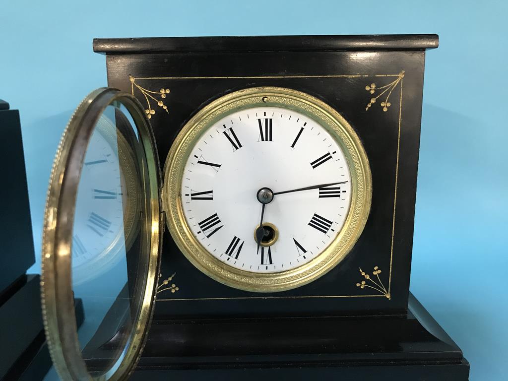Two Victorian slate mantle clocks - Image 3 of 3