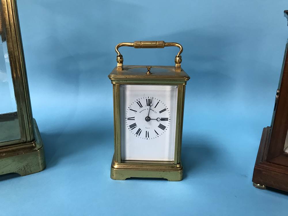 A Mappin and Webb brass carriage clock and two other clocks - Image 2 of 10