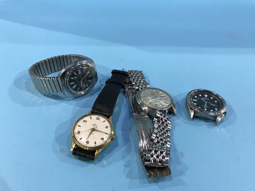 Collection of wristwatches including Seiko, Timex etc