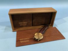 A gents 9ct gold Seiko wristwatch and box