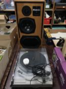 Technics turntable and a pair of Kef speakers