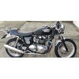 Triumph Thruxton 900cc 2005 (carburettor version), VIN/Chassis/Frame No: SMTTJ9142G5225128, MOT: 4/