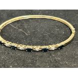 9ct gold bracelet 5 sapphires & 4 diamonds Weight