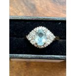 18ct Gold ring set with aquamarine & diamonds Size