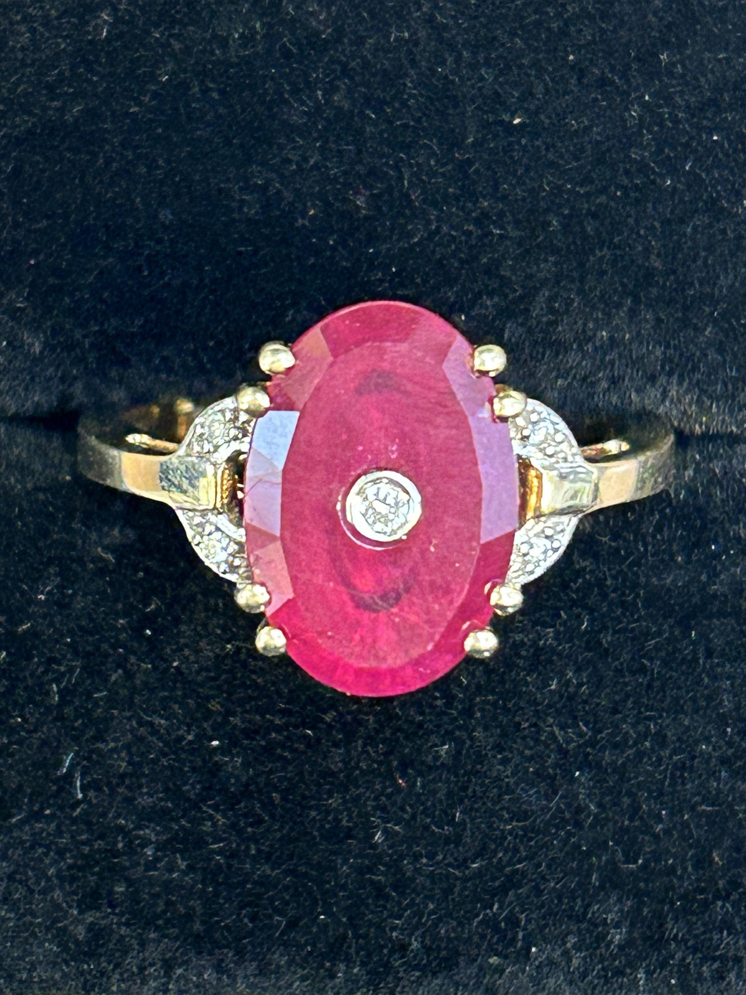 10ct Gold ring set with ruby & diamonds Size Q