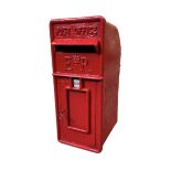 ER Post box with key - very good condition no rust