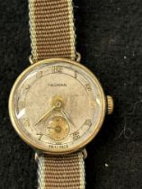 Early 20th century 9ct gold cased Yeoman wristwatc