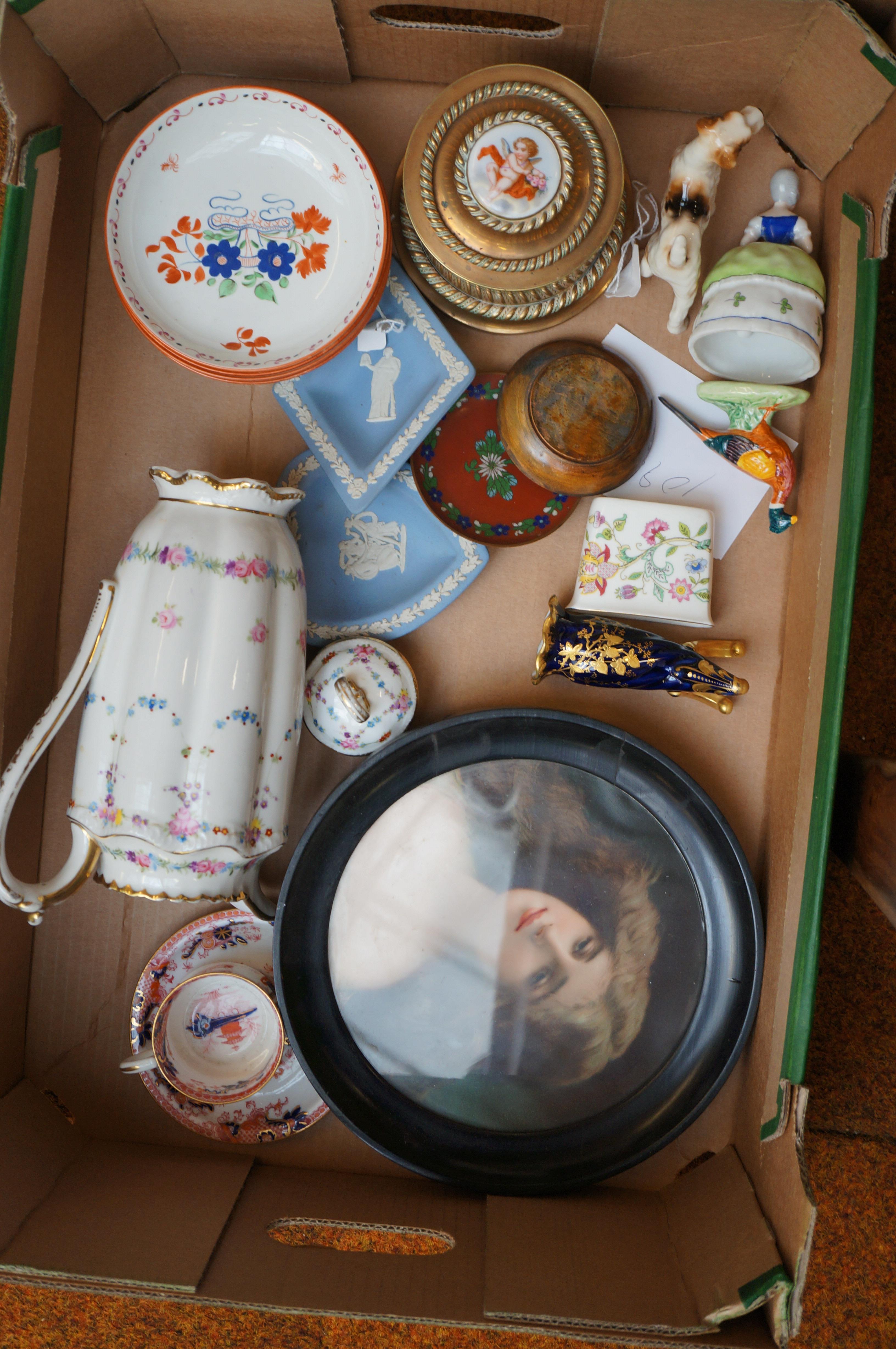 Box of ceramics to include Wedgwood