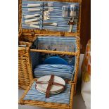 Picnic basket