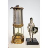 Minors lamp together with a cigarette lighter in t