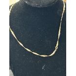 9ct gold dual coloured necklace 3.1g