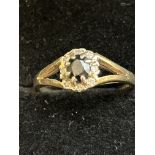 9ct Gold ring set with sapphire & diamonds 2.2g Size M
