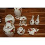 Collection of Royal Albert old country rose