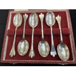 Boxed set of silver teaspoons Sheffield 1977