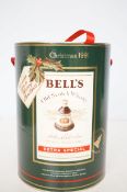 Bells Scotch whisky Christmas 1991 porcelain finis