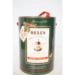 Bells Scotch whisky Christmas 1991 porcelain finis