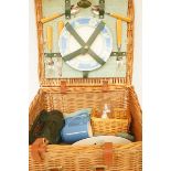 Optima picnic basket & contents