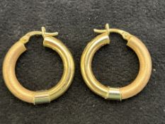 Pair of 18ct Gold earrings 5.6g