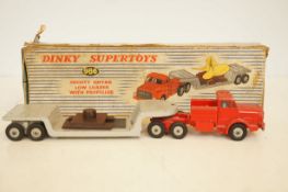 Dinky supertoys 986 mighty antar low loader with p