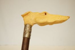 Walking stick - handle in the form of a dogs head