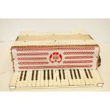 L'Colibri piano accordion made in Saxony with box