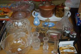 Collection of crystal ware to include Wedgwood, Ro