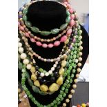 Good collection of vintage beads