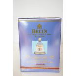 Bells Scotch whisky Celebrating 100 years Queen El