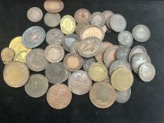 Collection of early 20th century medals & tokens,