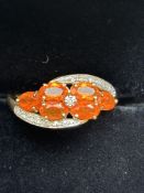 9ct gold ring set with citrine & diamonds Size O 2