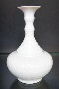 Chinese vase Height 16 cm