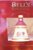 Bells Scotch whisky 1996 christmas decanter porcel