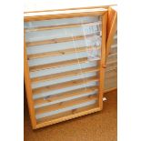 Large model display case 85 x 60 cm