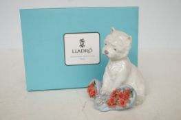Lladro figure of a westie with original box & oute