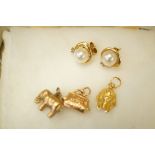 3 Yellow metal charms together with yellow metal &