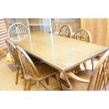 Cottage table & chairs 4 & 2 carvers